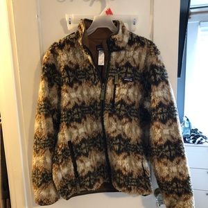 Men’s medium Patagonia jacket!